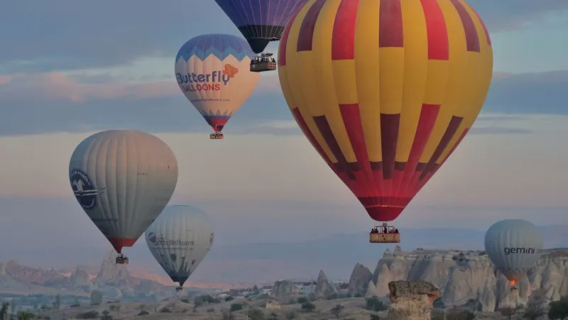Five US Balloon Festivals Worth Planning Your Entire Year Around