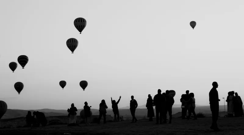 Strangers at Sunrise: How Balloon Festivals Turn Crowds Into Communities